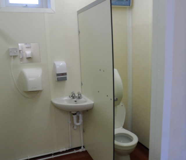 Lochranza Campsite Washroom 2